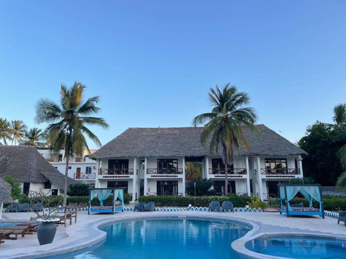 ホテル Five Palms ブウェワウ エクステリア 写真