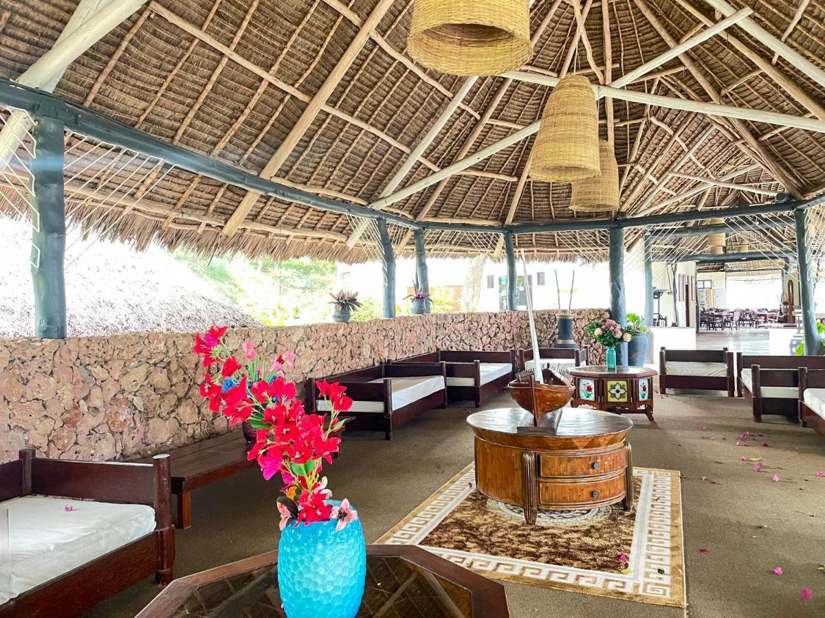 ホテル Five Palms ブウェワウ エクステリア 写真